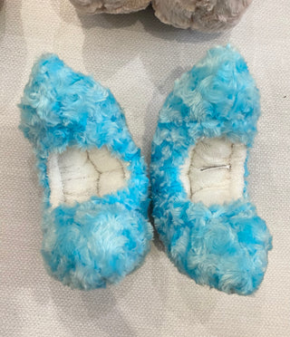 Fuzzy Soakers Ready to Ship Blue/White Solid Soakers